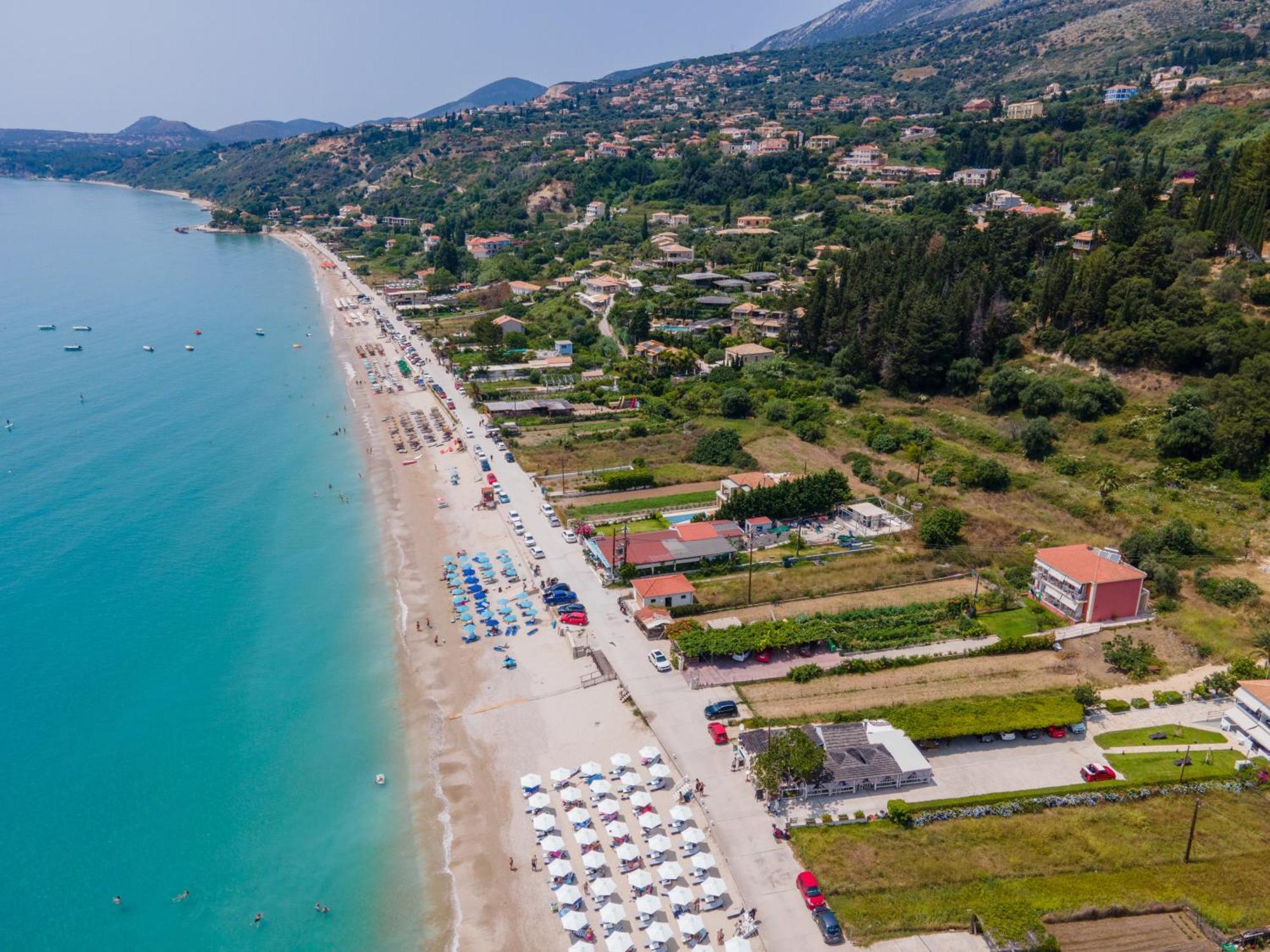Diona Studios Лурдата Экстерьер фото