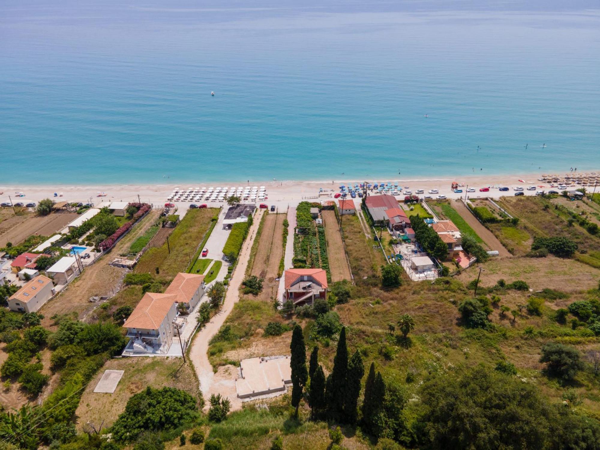 Diona Studios Лурдата Экстерьер фото